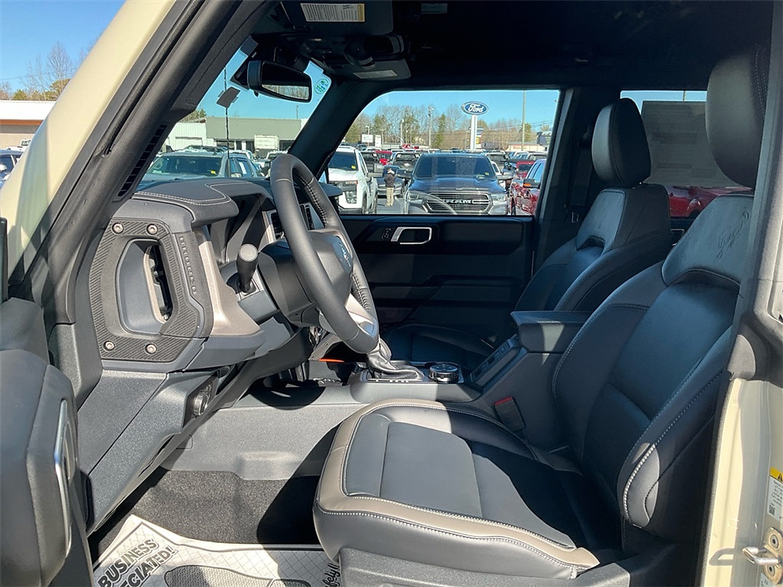 New 2025 Ford Bronco Outer Banks - photo 16