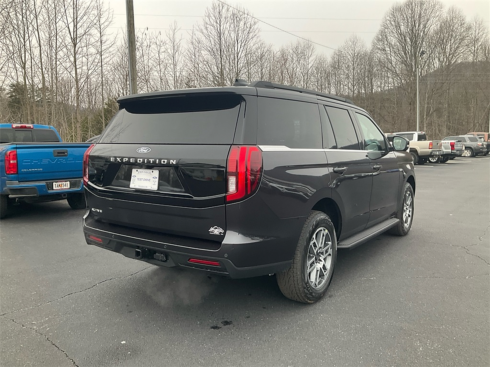 New 2026 Ford Expedition ACTIV - photo 5