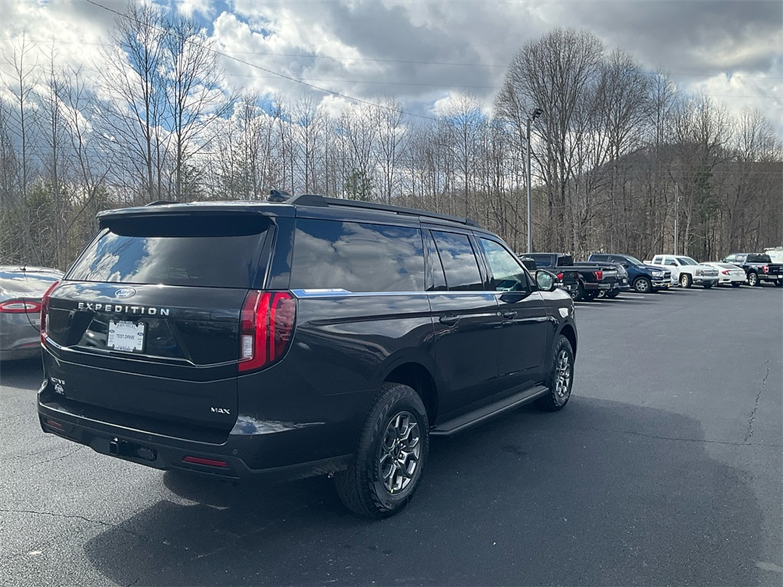 New 2026 Ford Expedition MAX ACTIV - photo 5