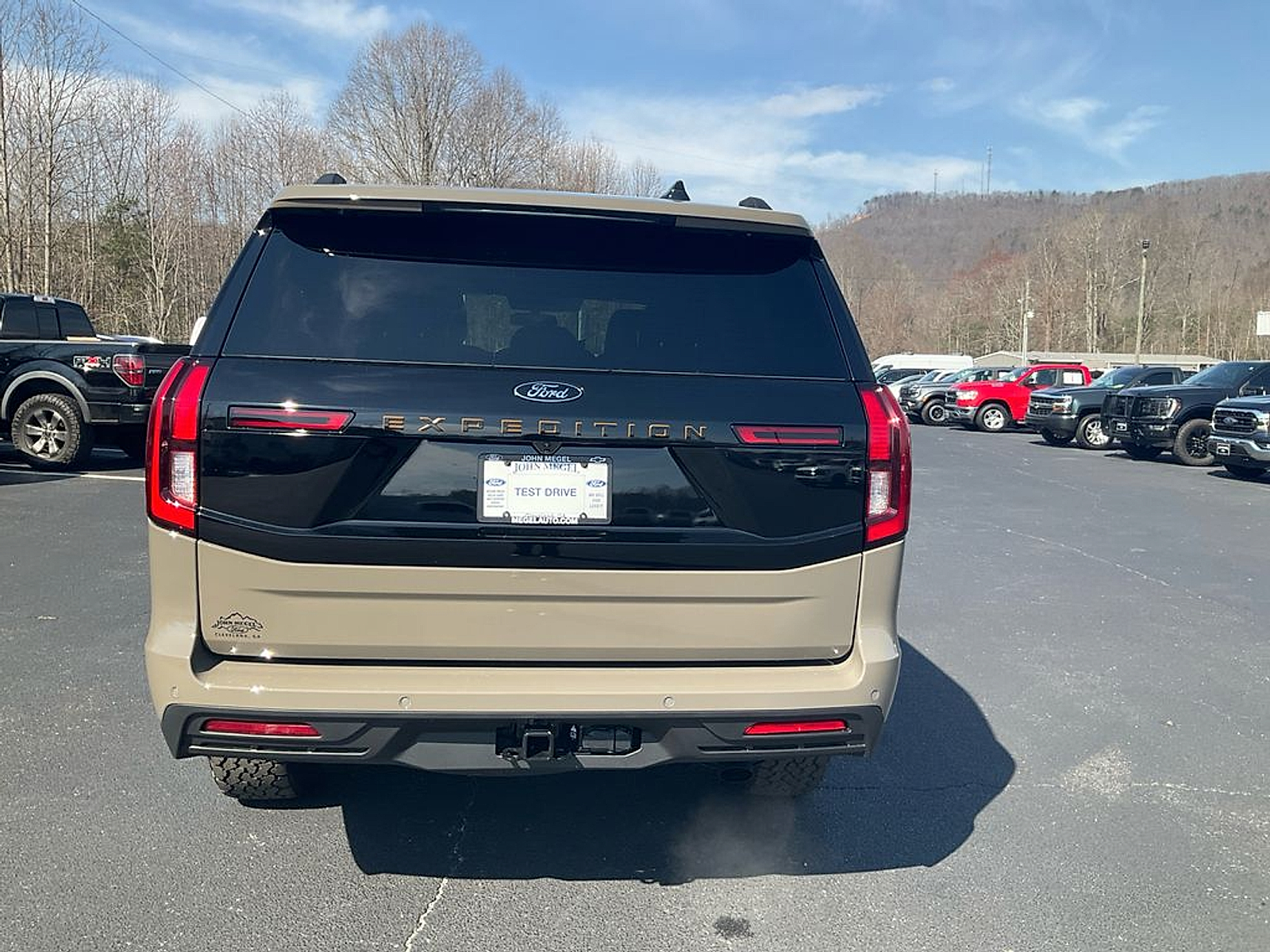 New 2026 Ford Expedition Tremor - photo 6