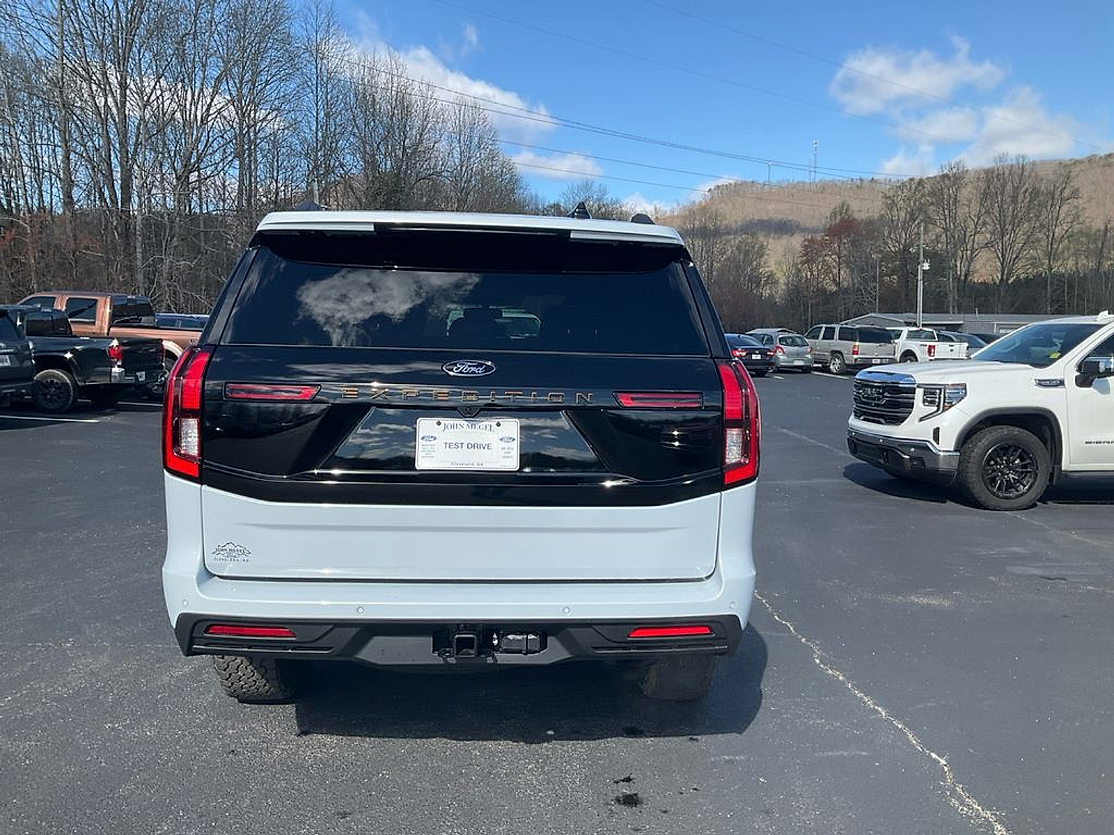 New 2026 Ford Expedition Tremor - photo 6
