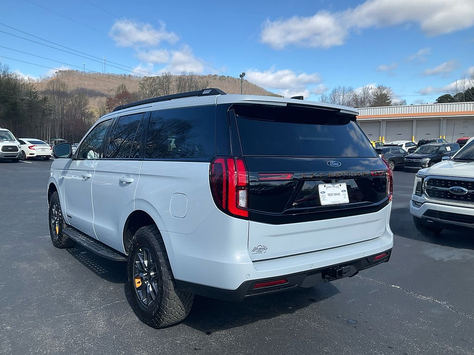 New 2026 Ford Expedition Tremor - photo 7