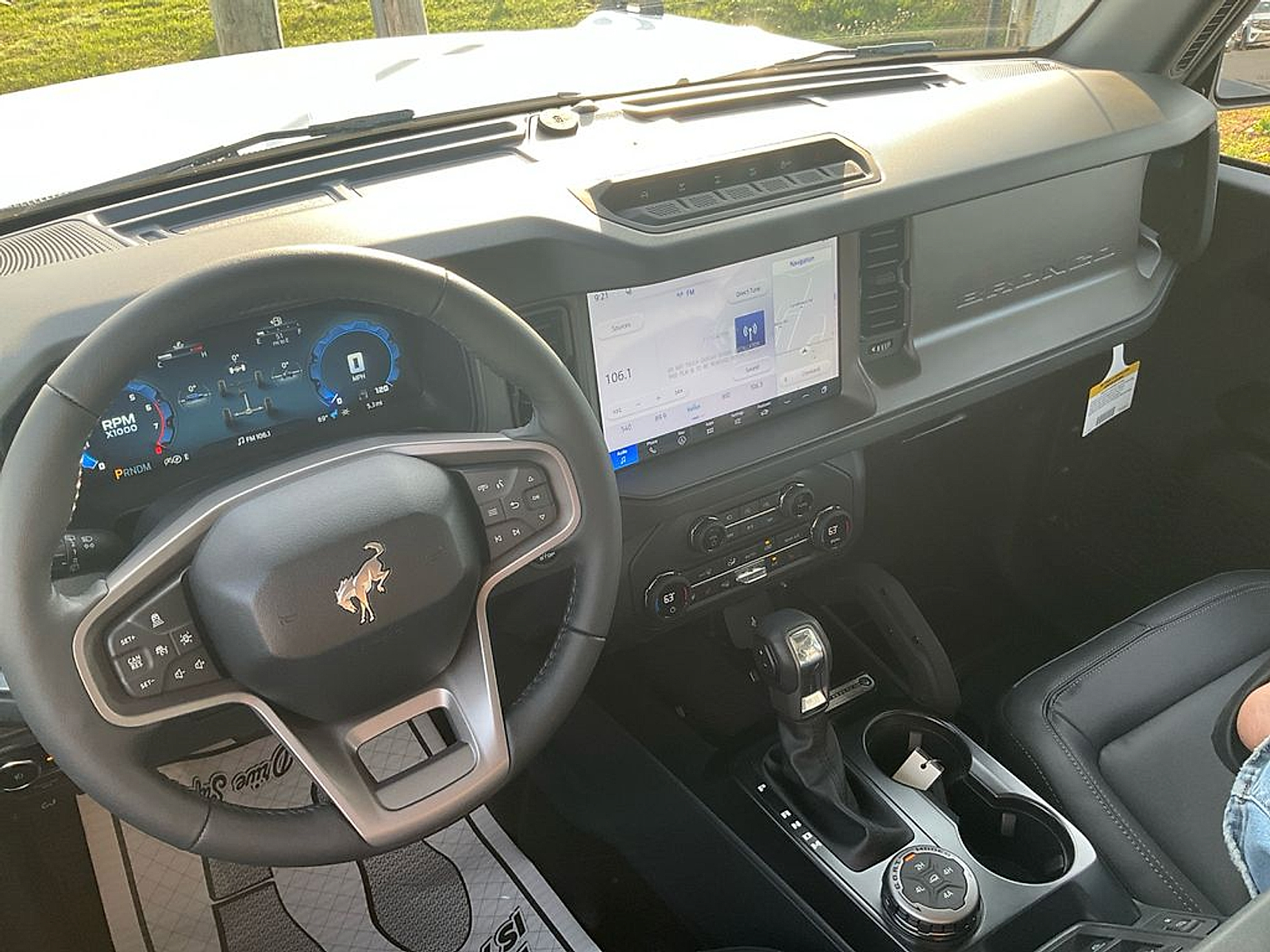 New 2026 Ford Bronco Badlands - photo 25