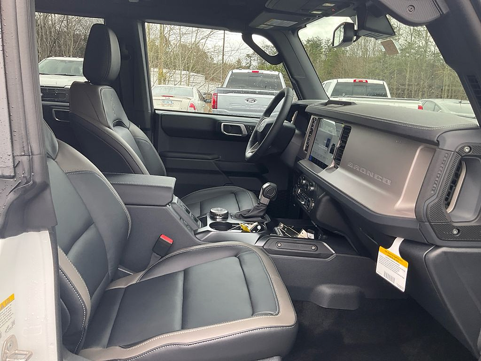 New 2026 Ford Bronco Outer Banks - photo 12