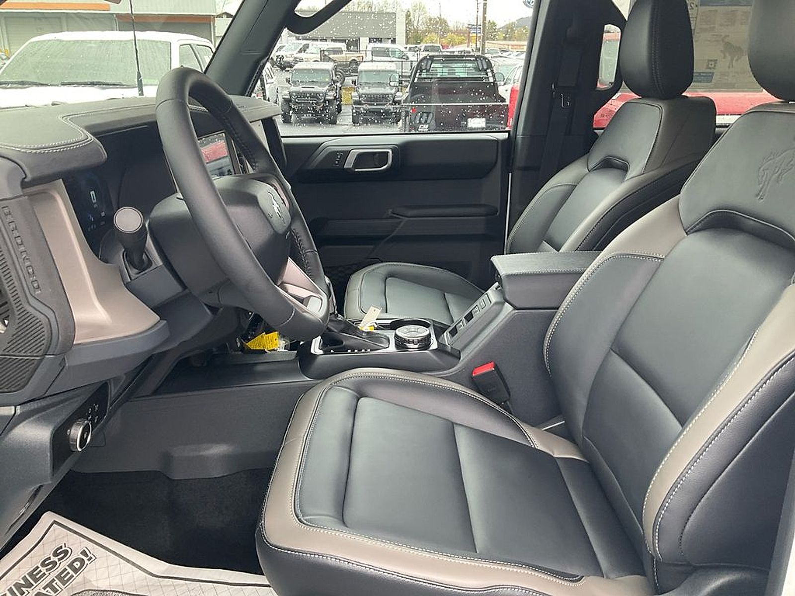 New 2026 Ford Bronco Outer Banks - photo 16