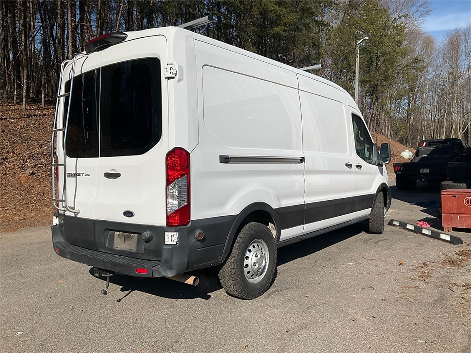 Used 2020 Ford Transit 250 Medium Roof Empty Cargo Van - photo 5