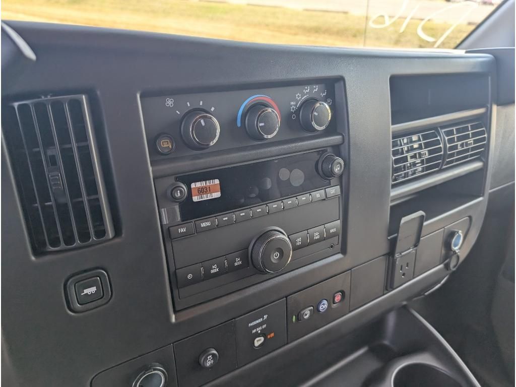 New 2025 Chevrolet Express 2500 Empty Cargo Van - photo 20