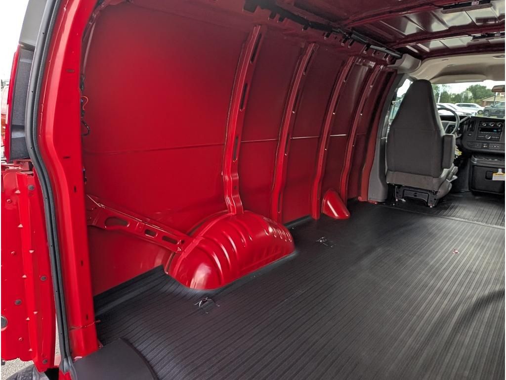 New 2025 Chevrolet Express 2500 Empty Cargo Van - photo 12