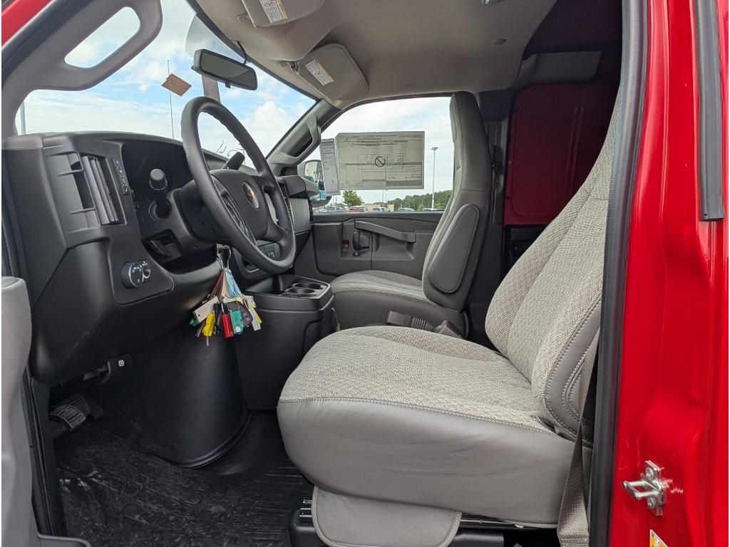 New 2025 Chevrolet Express 2500 Empty Cargo Van - photo 14