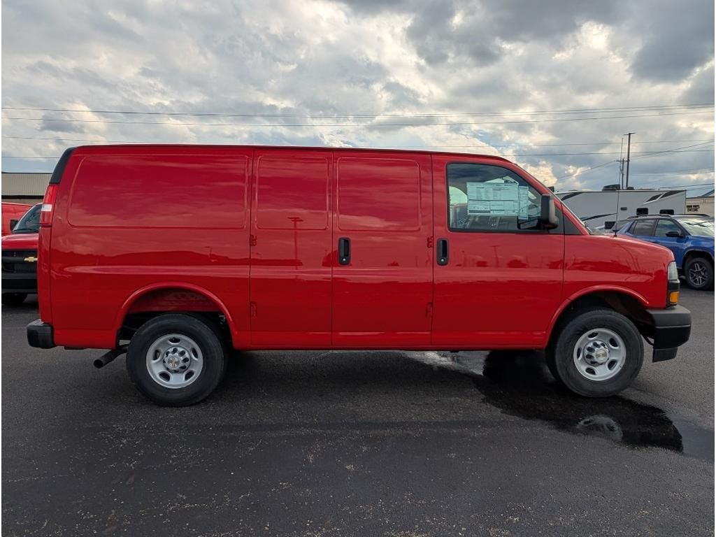 New 2025 Chevrolet Express 2500 Empty Cargo Van - photo 9