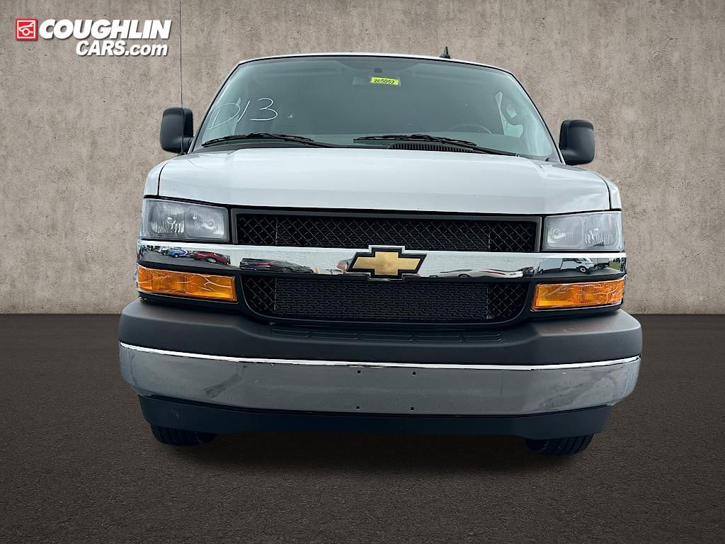 New 2025 Chevrolet Express 3500 Empty Cargo Van - photo 3