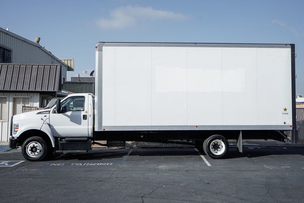 Used 2017 Ford F-650 Regular Cab Cab Chassis - photo 5