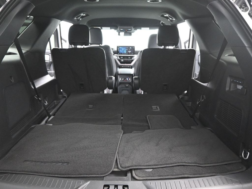 Used 2025 Ford Explorer ST SUV - photo 25