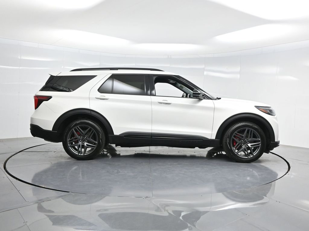 Used 2025 Ford Explorer ST SUV - photo 34