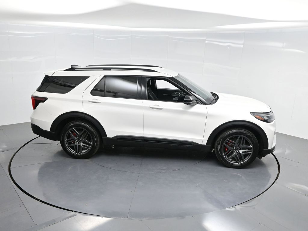 Used 2025 Ford Explorer ST SUV - photo 47