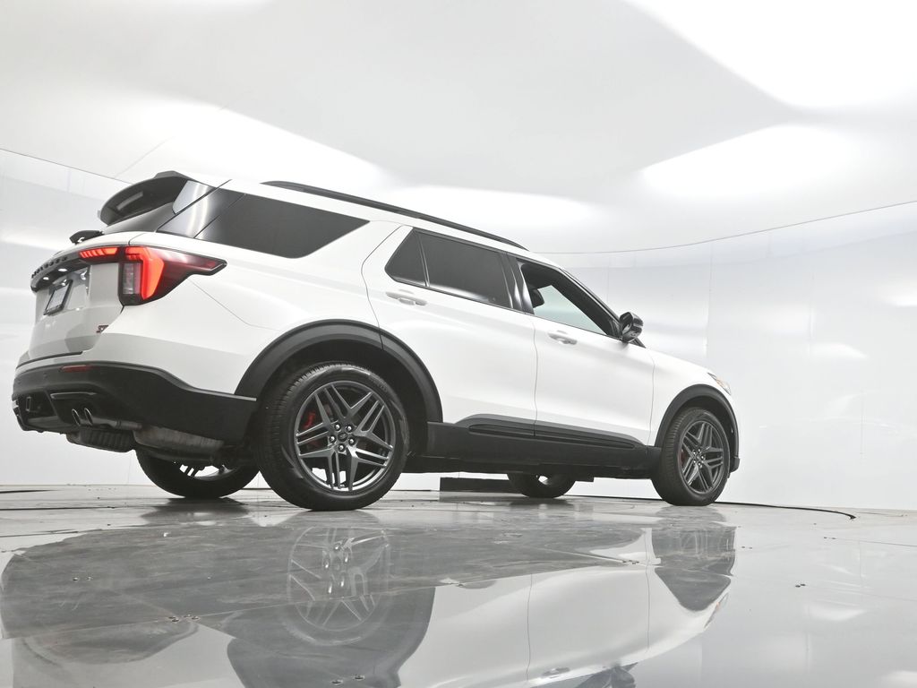 Used 2025 Ford Explorer ST SUV - photo 56