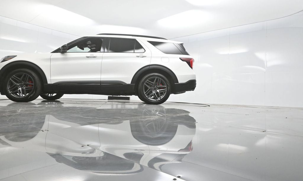 Used 2025 Ford Explorer ST SUV - photo 59