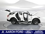 Used 2025 Ford Explorer ST SUV thumbnail 4