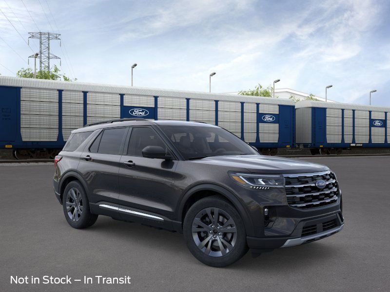 New 2025 Ford Explorer ACTIV 4x4 SUV - photo 7