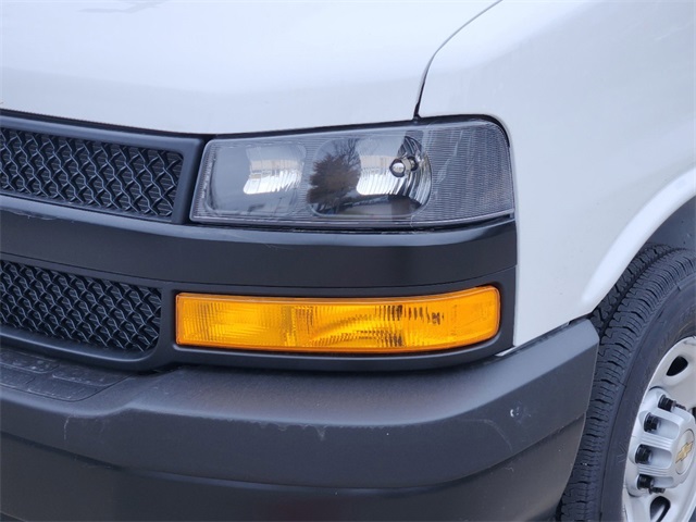 New 2024 Chevrolet Express 2500 Empty Cargo Van - photo 5