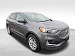 Used 2024 Ford Edge SEL thumbnail 2