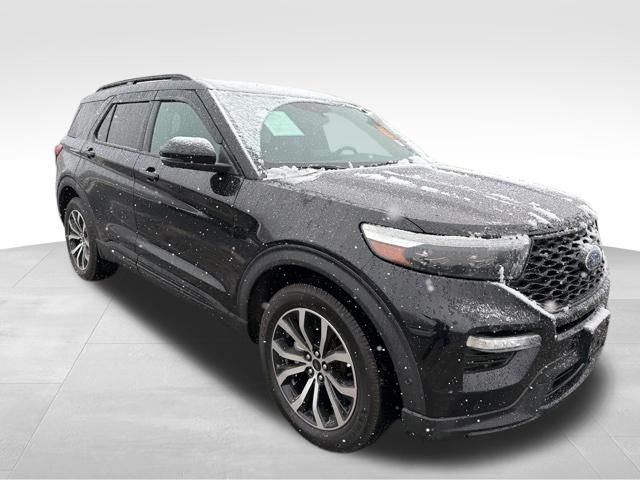 Used 2020 Ford Explorer - photo 2