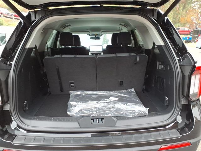 New 2026 Ford Explorer ACTIV - photo 9