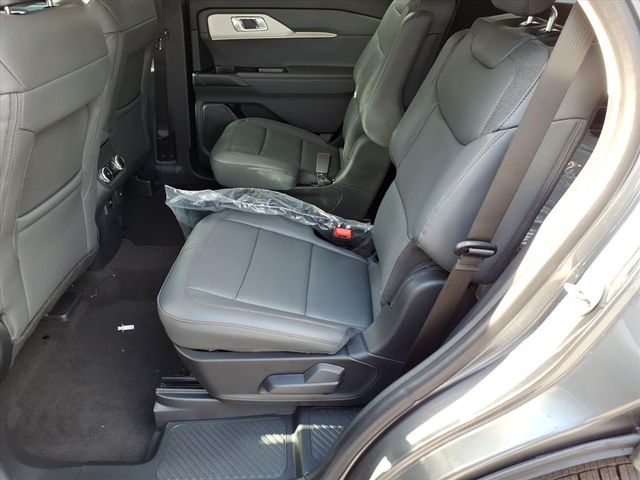 New 2026 Ford Explorer ACTIV - photo 18