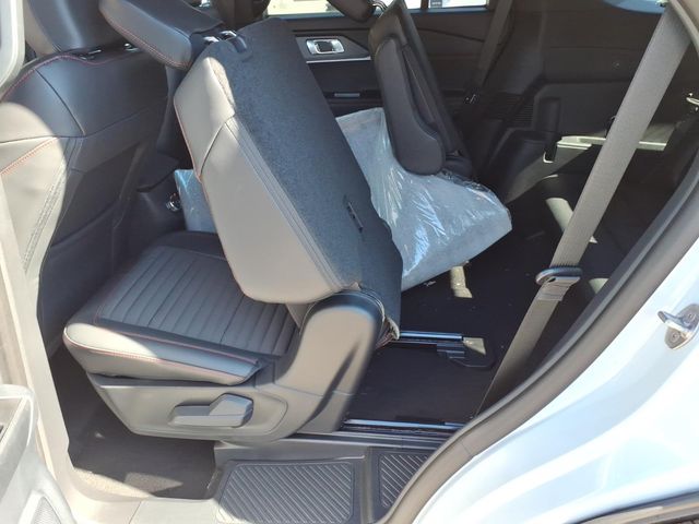 New 2026 Ford Explorer ST-Line - photo 17