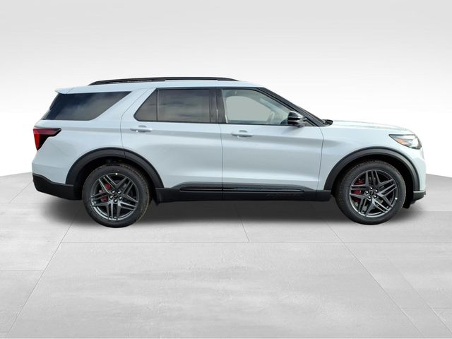 New 2026 Ford Explorer ST - photo 11