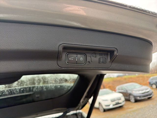 Used 2020 Ford Explorer Limited - photo 11