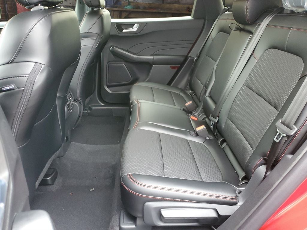 New 2026 Ford Escape ST-Line - photo 25