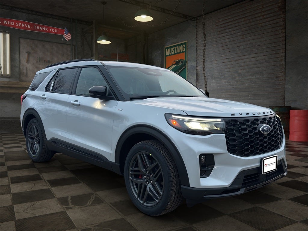New 2026 Ford Explorer - photo 1