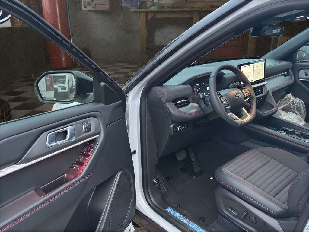 New 2026 Ford Explorer ST-Line - photo 12