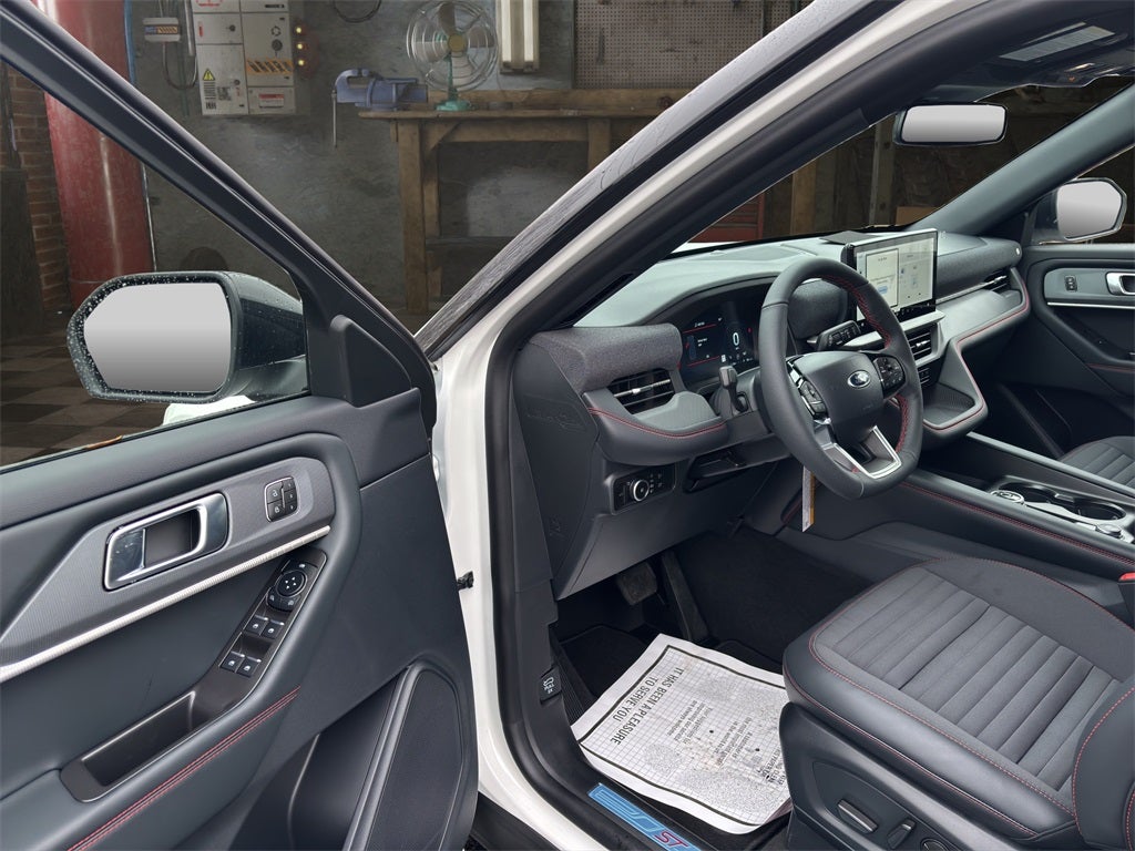 New 2026 Ford Explorer ST-Line - photo 13