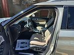Used 2020 Ford Explorer Limited thumbnail 8