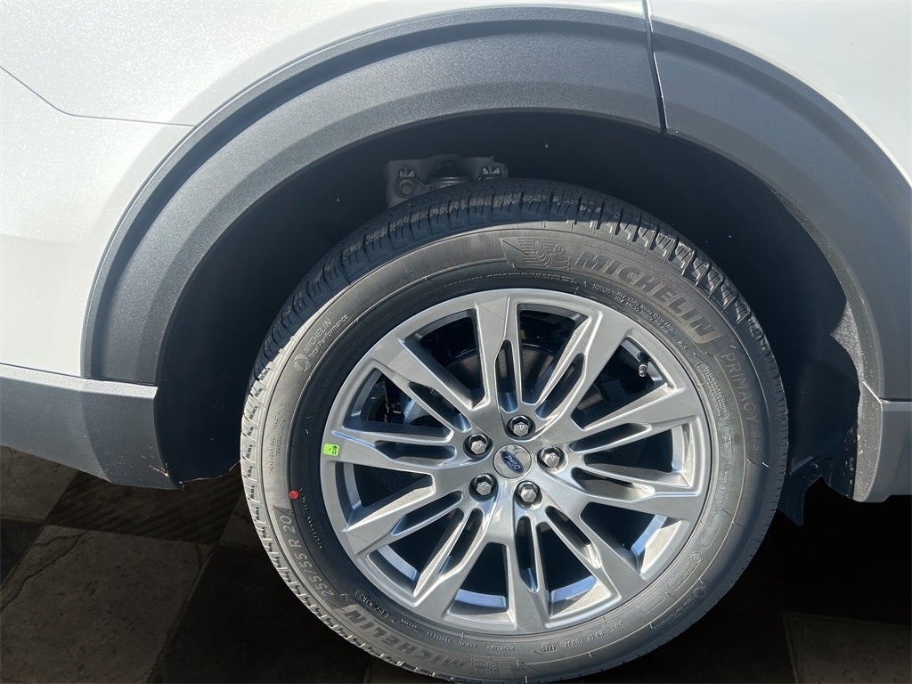 New 2026 Ford Explorer Platinum - photo 8