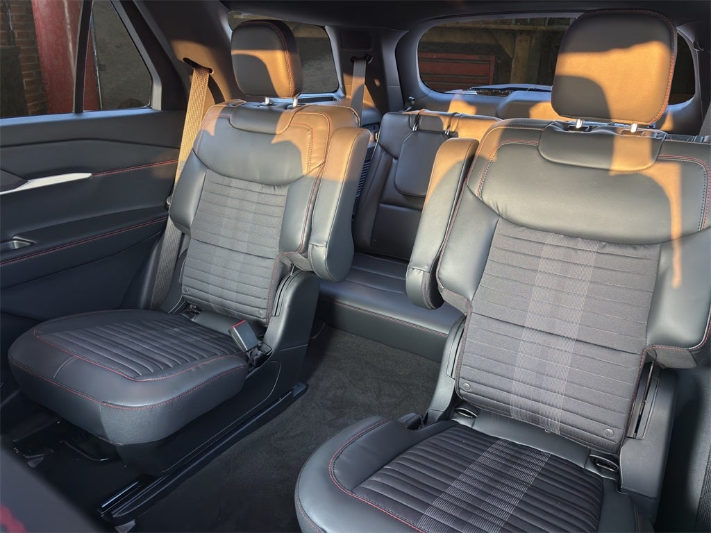 New 2026 Ford Explorer ST-Line - photo 10