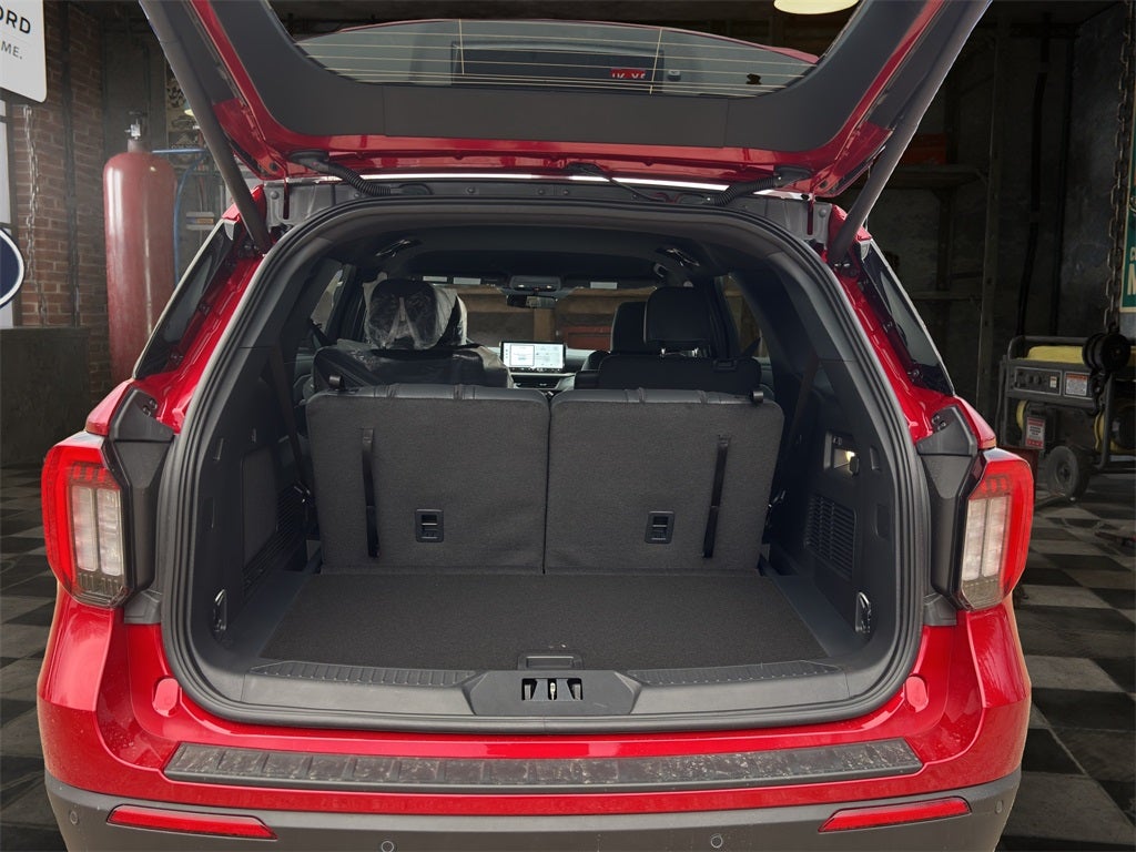 New 2026 Ford Explorer ST-Line - photo 9