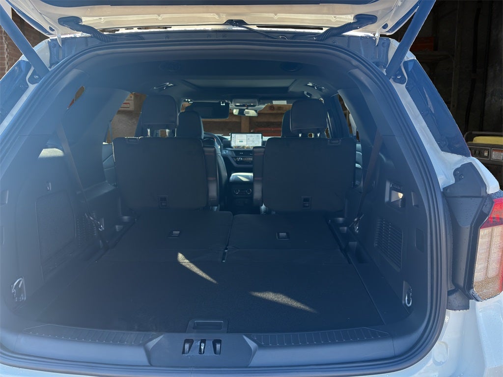 New 2026 Ford Explorer ST - photo 9