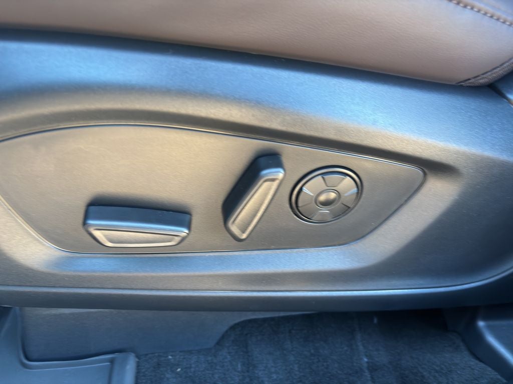 New 2026 Ford Explorer Platinum - photo 13