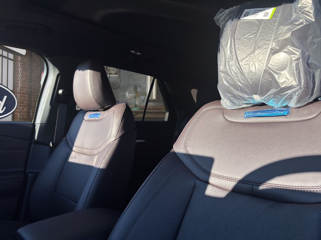 New 2026 Ford Explorer Platinum - photo 15