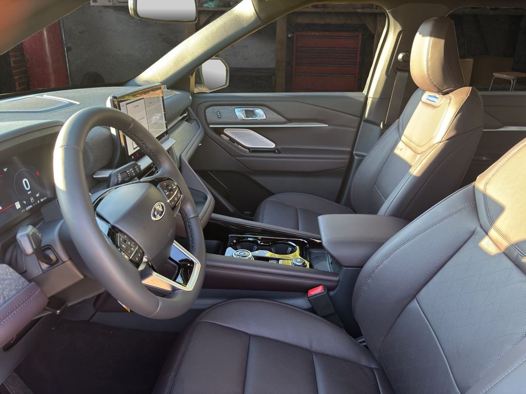 New 2026 Ford Explorer Platinum - photo 18