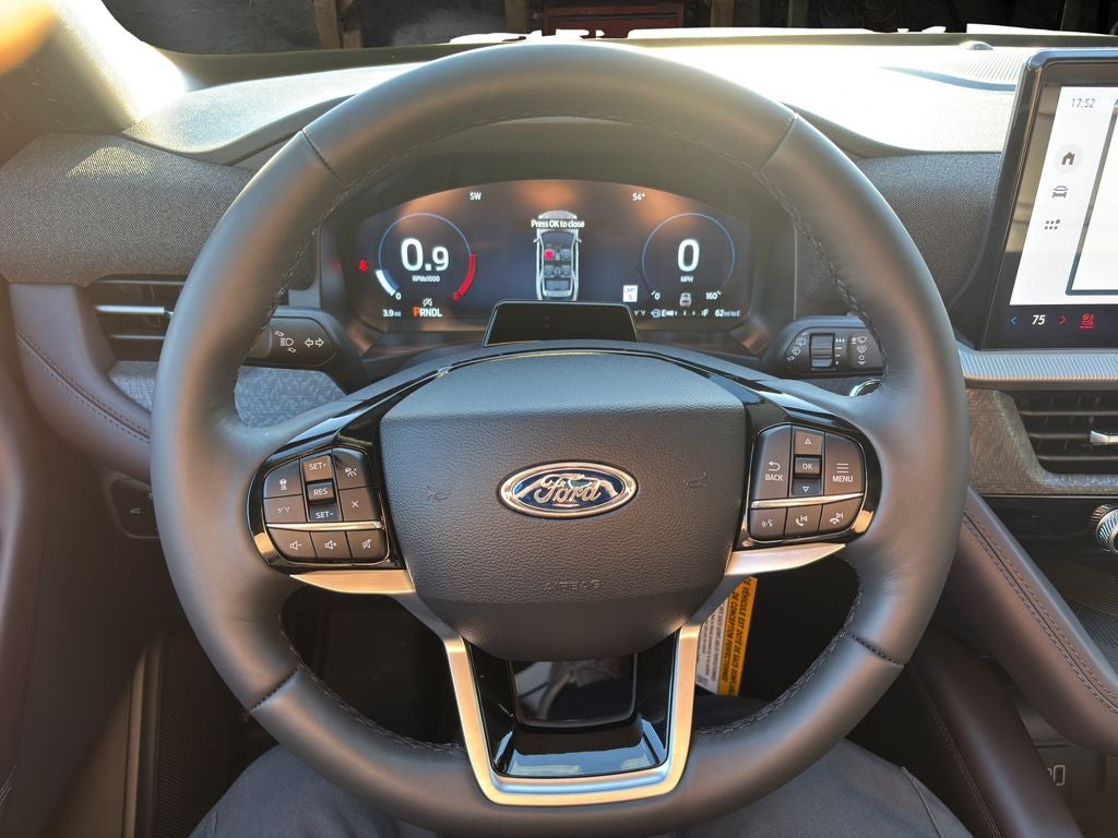 New 2026 Ford Explorer Platinum - photo 19
