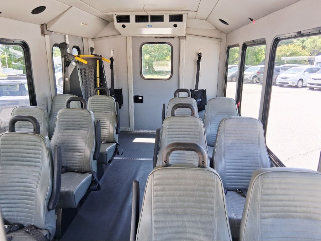 Used 2016 Ford E-350 Cutaway - photo 7