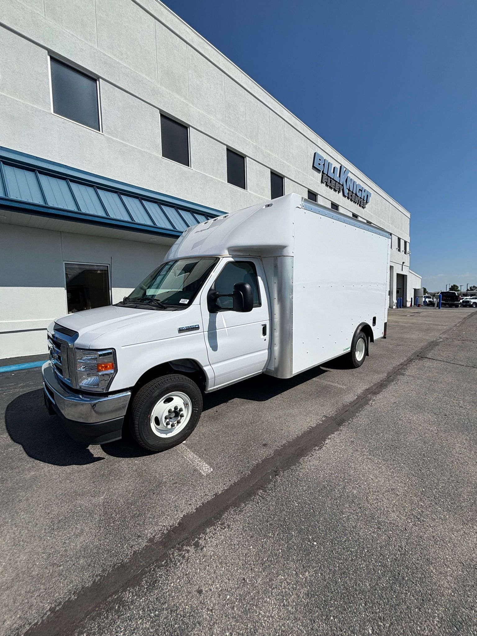 New 2025 Ford E-350 Cutaway - photo 4