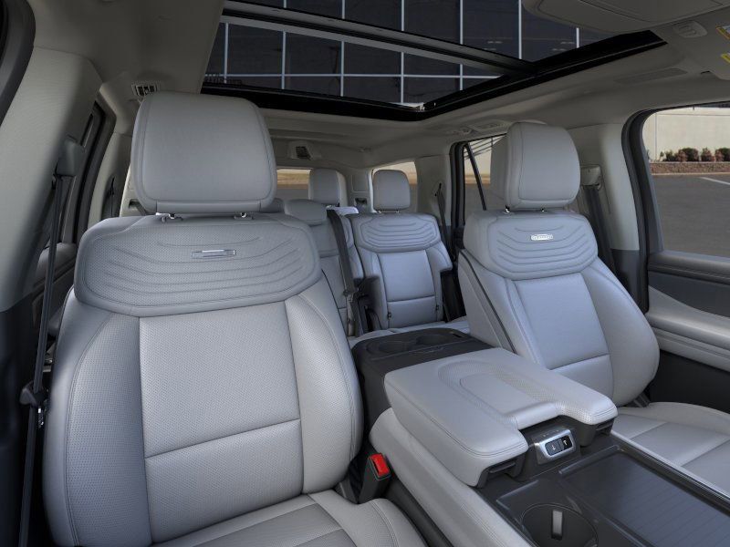 New 2026 Ford Expedition Platinum - photo 9