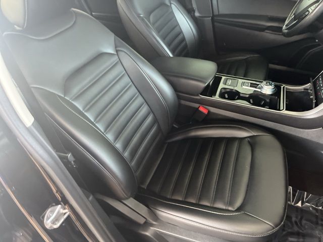 Used 2020 Ford Edge SEL SUV - photo 32