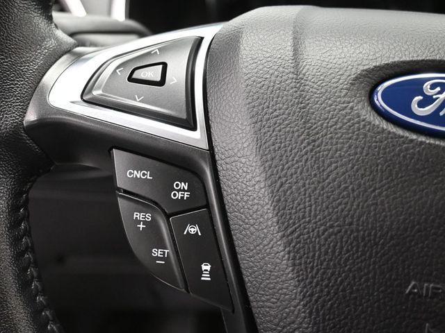Used 2021 Ford Edge Titanium AWD SUV - photo 18