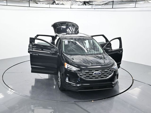 Used 2021 Ford Edge Titanium AWD SUV - photo 48